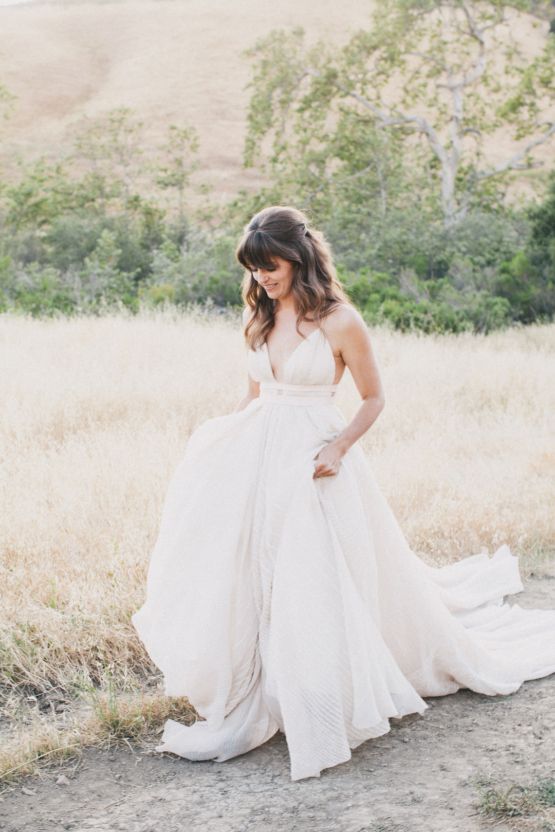 Trendy Wedding Dresses Modern Farmhouse Wedding Inspiration By