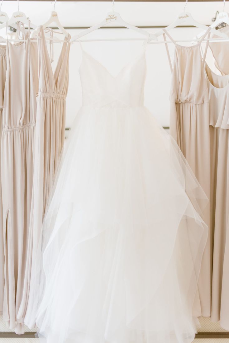 Modern Alfresco wedding at The Inn at Rancho Santa Fe PHOTOGRAPHER Charissa Ma...