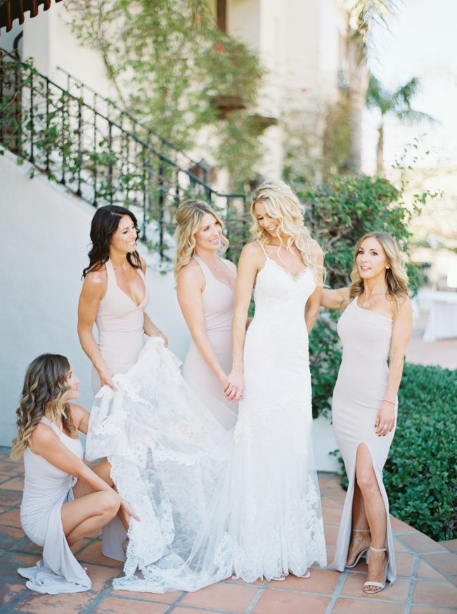 Romantic Spring Wedding at Hummingbird Nest Ranch in California | Photography: R...