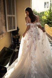 Kaila - Make a Scene - Bridal Dresses - Galia Lahav