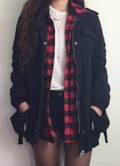 Grunge Outfits : 33 Flannel Fall Outfits: Style Tips How to Wear Your Favorite Shirt