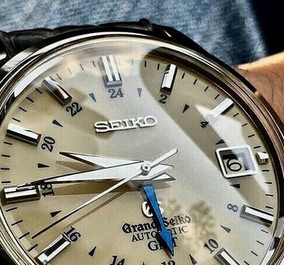 New Luxury Watches for Men in 2020 : Seiko SSB031 Men’s Chronograph Stainless Steel Case Watch