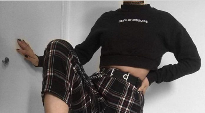 Grunge Outfits : 🖤 G R U N G E 🖤 on Instagram: “Yes or No ? • Photo by @flatcetera 🖤 • • @grunge_xx #grunge #tumblr #rockstar #black #grungeaesthetic #nirvana #girlpower 🖤 #tumblrgirl…”