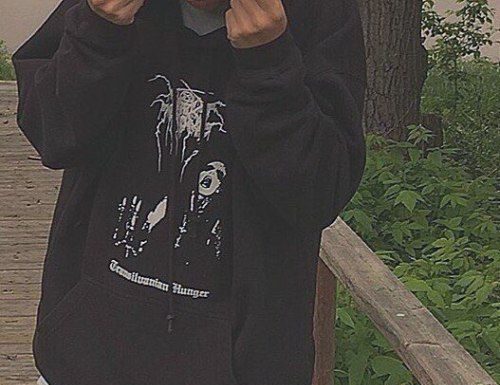 Grunge Outfits : i am drinking your milkshake (IDYM)