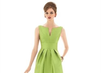 Bridesmaids Dresses : Alfred Sung Bridesmaid Dress D654