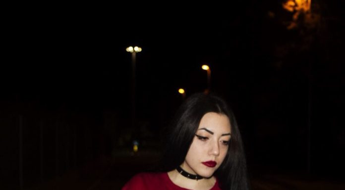 Grunge Outfits : Black Metal girl – Black Metal Woman – #blackmetalgirl – #blackmetalgirls – #bla…