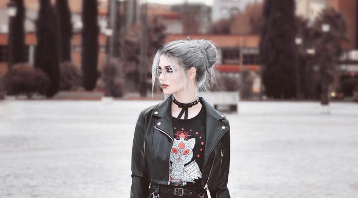 Grunge Outfits : Dayana Crunk 🌙’s Instagram profile post: “Wearing @killstarco 🖤 (10% OFF code DAYANA-D2) •Items: ▪️Lana Choker ▪️Pussygod Relaxed Top ▪️Mayhem Light The Fire Mini Skirt ▪️People…”
