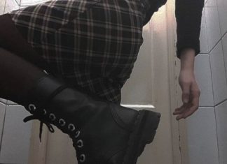 Grunge Outfits : Log in