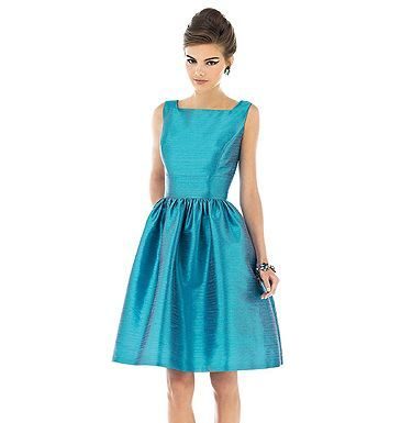 Bridesmaids Dresses : Alfred Sung Bridesmaid Dress D518