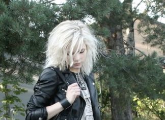 Grunge Outfits : HannaBeth + Amy Karr