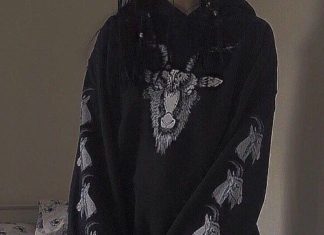 Grunge Outfits : 𝟔𝟏𝐊 𝐆𝐑𝐔𝐍𝐆𝐄 𝐁𝐀𝐁𝐈𝐄𝐒 on Instagram: “🖤 what more do you want to see in my account🖤 ∘ {not mine } ∘ ∘ ∘ ∘ #satan #wicca #witch #goth #lesbian #satanic #grunge #pale #sad…”