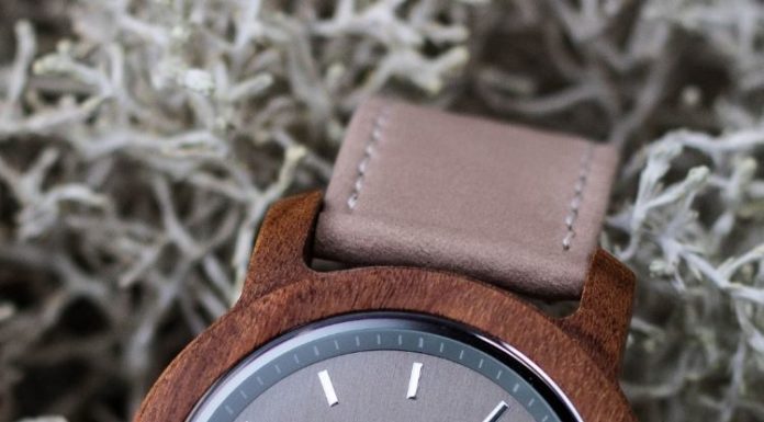 New Luxury Watches for Men in 2020 : Forest Trail (Koa/Stonegray)