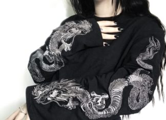 Grunge Outfits : Fiorile on Instagram: “🐉 anyone that I might see at rock am ring this weekend? :) #alternative #nugoth #emo #goth #grunge #alternativegirl #emogirl #gothgirl…”