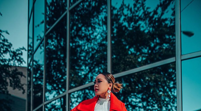 business professional dress code : A red coat is a classic winter piece – The Len Parent Style | A Texas Based Fashion, Beauty & Lifestyle Blogger