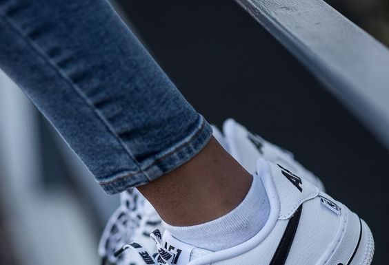 nike air force one : Baskets mode femme