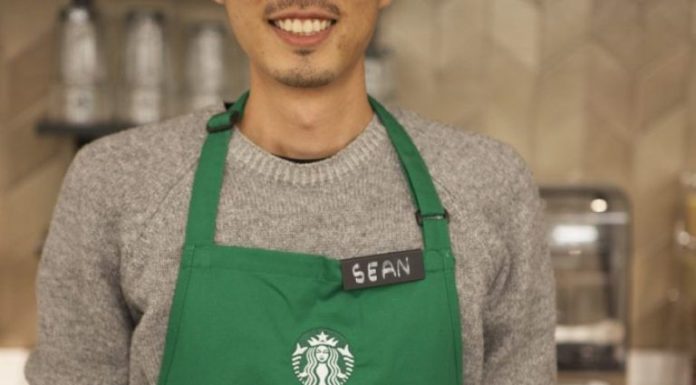 starbucks dress code 2020 : New Starbucks Dress Code Welcomes Personal Expression