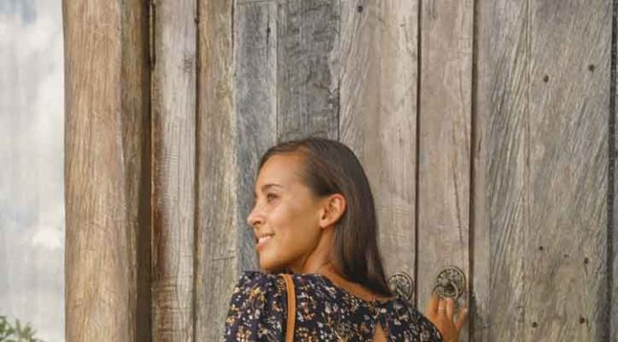 autozone dress code : Patron de couture robe Negara !