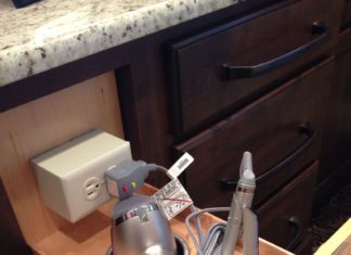 hells kitchen dress code :