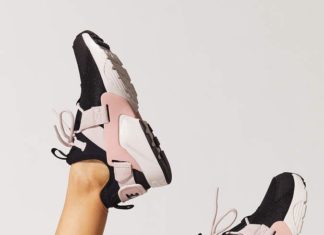 nike air huarache : WOMEN’S AIR HUARACHE CITY LOW