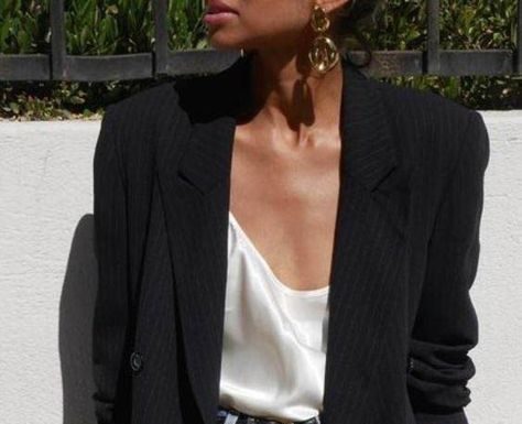 violate the dress code : Comment porter un blazer avec style
