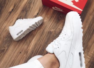 white nike air max : https://poshmark.com/closet/allsnkrshop