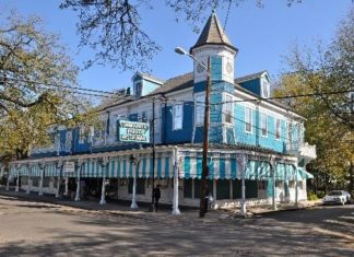 commanders palace dress code : COMMANDER’S PALACE, New Orleans – Garden District – Menu, Prices & Restaurant Reviews – Tripadvisor