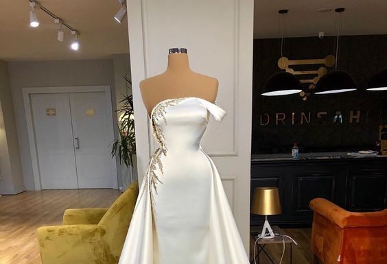 dress up time princess codes : Ivory One Off Shoulder Evening Gown