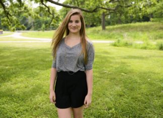 middle school dress code : Students protest Ann Arbor middle school dress code