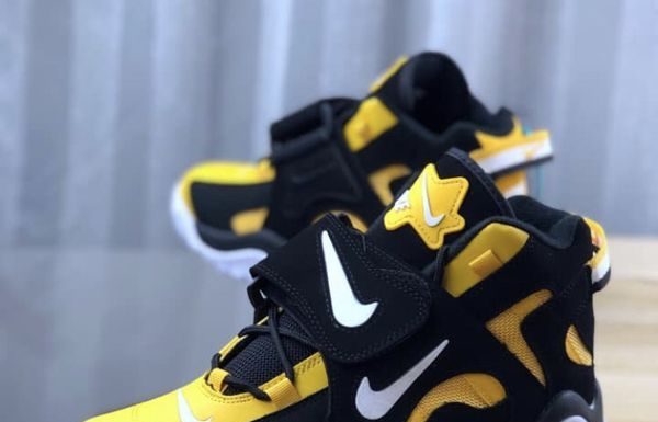 nike air barrage mid : Men’s Nike Air Barrage Mid QS for Sale in New York, NY – OfferUp