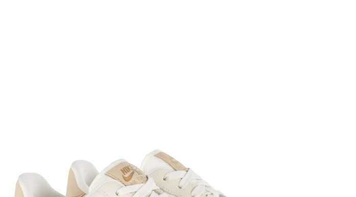 nike air force 1 07 womens : Soldes Baskets Nike Femme : Nouvelle collection | Place des Tendances