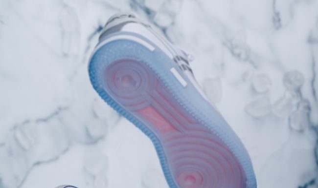 nike air force 1 react : 🧊🥶
