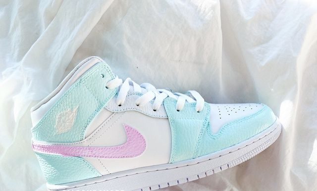 nike air jordan : ladycarolinewiley