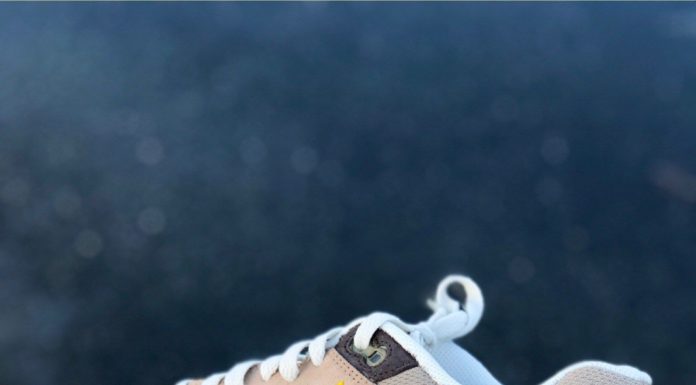 nike air vapormax flyknit : Nike Air Max 1 “Goldfish” Custom by Malcolm Garret | Nice Kicks