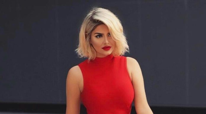 office dress code : Top et somptueuse robe rouge
