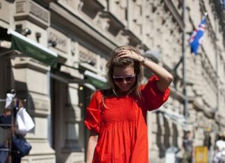 red dress discount code : Doctor Who Paternoster Gang Comic Womens T-Shirt