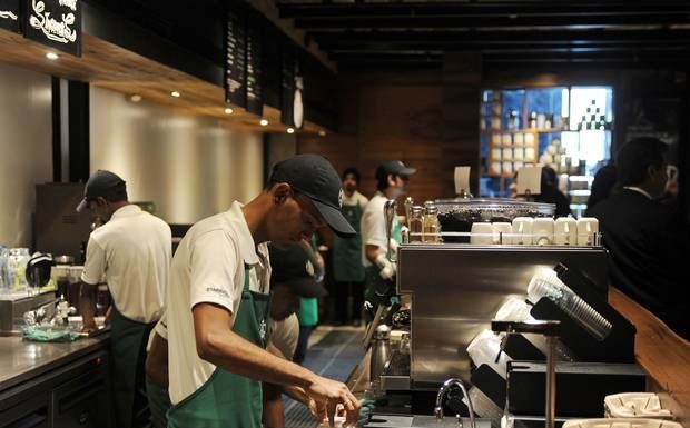 starbucks employee dress code : Starbucks baristas free to display tattoos after coffee giant loosens