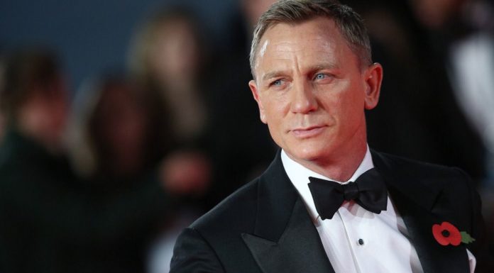 flemings dress code : ‘Spectre’ review: Bond blusters back in a whirlwind of a movie