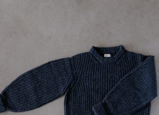 lowes dress code : Chunky Lowe Pullover