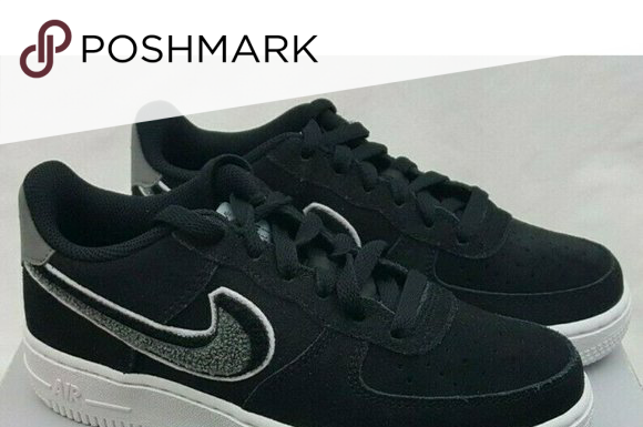 nike air force 1 lv8 : Nike Air Force 1 LV8 (GS) Black White Grey Youth