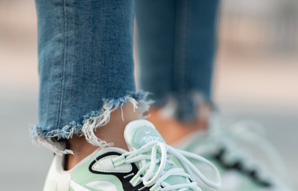 nike air max 270 womens : Nike Air Max 270 React Spruce Aura/White-Pistachio Frost for Women