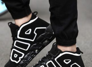 nike air more uptempo : Debby Hal on Twitter
