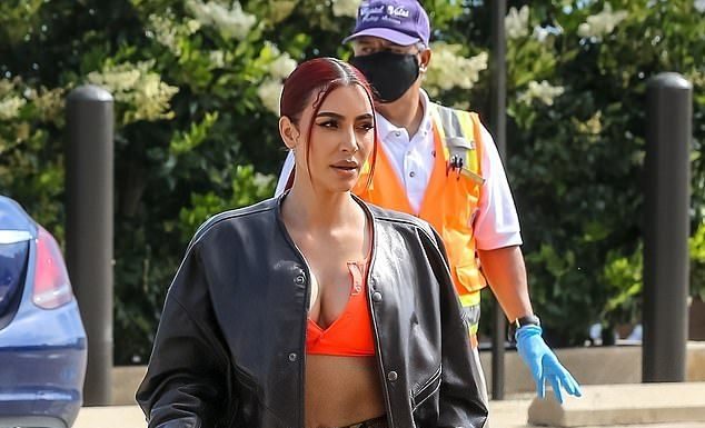 nobu dress code : Kim Kardashian shows off new red hair as she dines at Nobu with Kanye