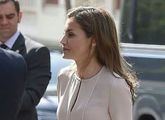 professional dress code : 10 Latest Cocktail Attire Dress Code Ideas || DO’s & DON’TS Of Cocktail Attire For Women DECODED