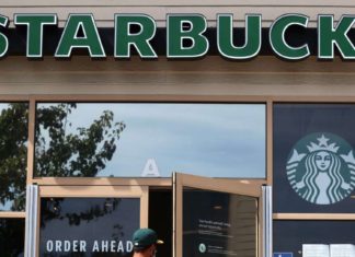 starbucks employee dress code : Starbucks employee receives more than $16K in tips after refusing to serve a customer who wasn’t wearing a mask