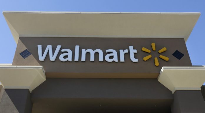 walmart employee dress code : Wall Street Analysts Predict The Slow Demise Of Walmart And Target