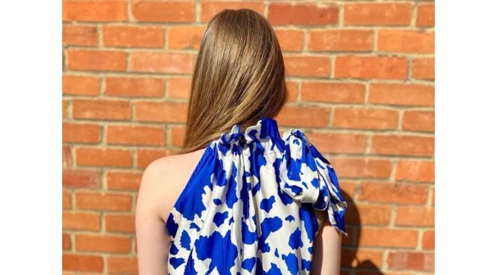 dress code : The Hannah Halterneck – Blue