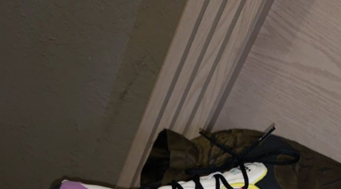 nike 270 air max : Nike W Air Max 270 React on Mercari